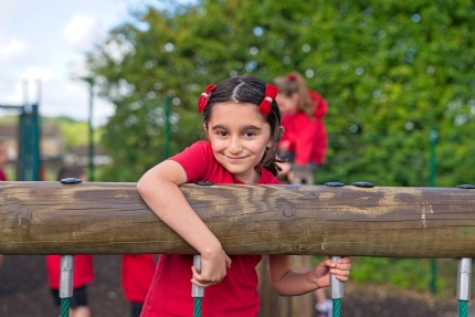 ‘Loving and inclusive’ Cottingham C of E Primary School recieves SIAMS Recognition